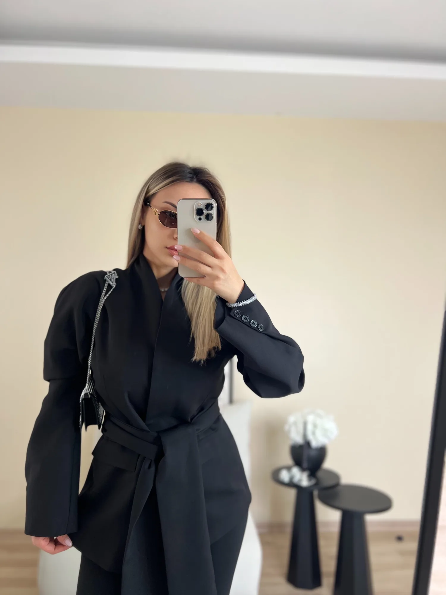 Siyah kuşaklı blazer ceket 4