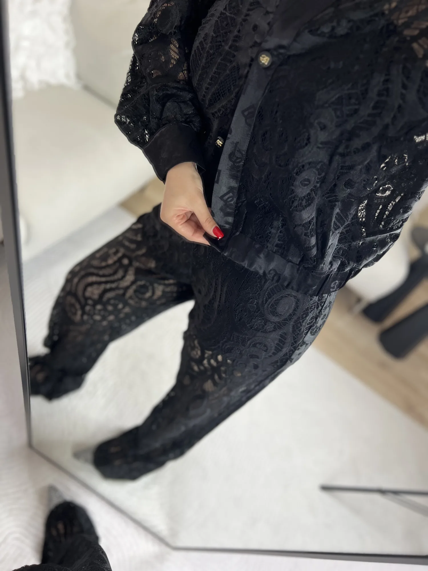Premium Siyah dantelli takım 3