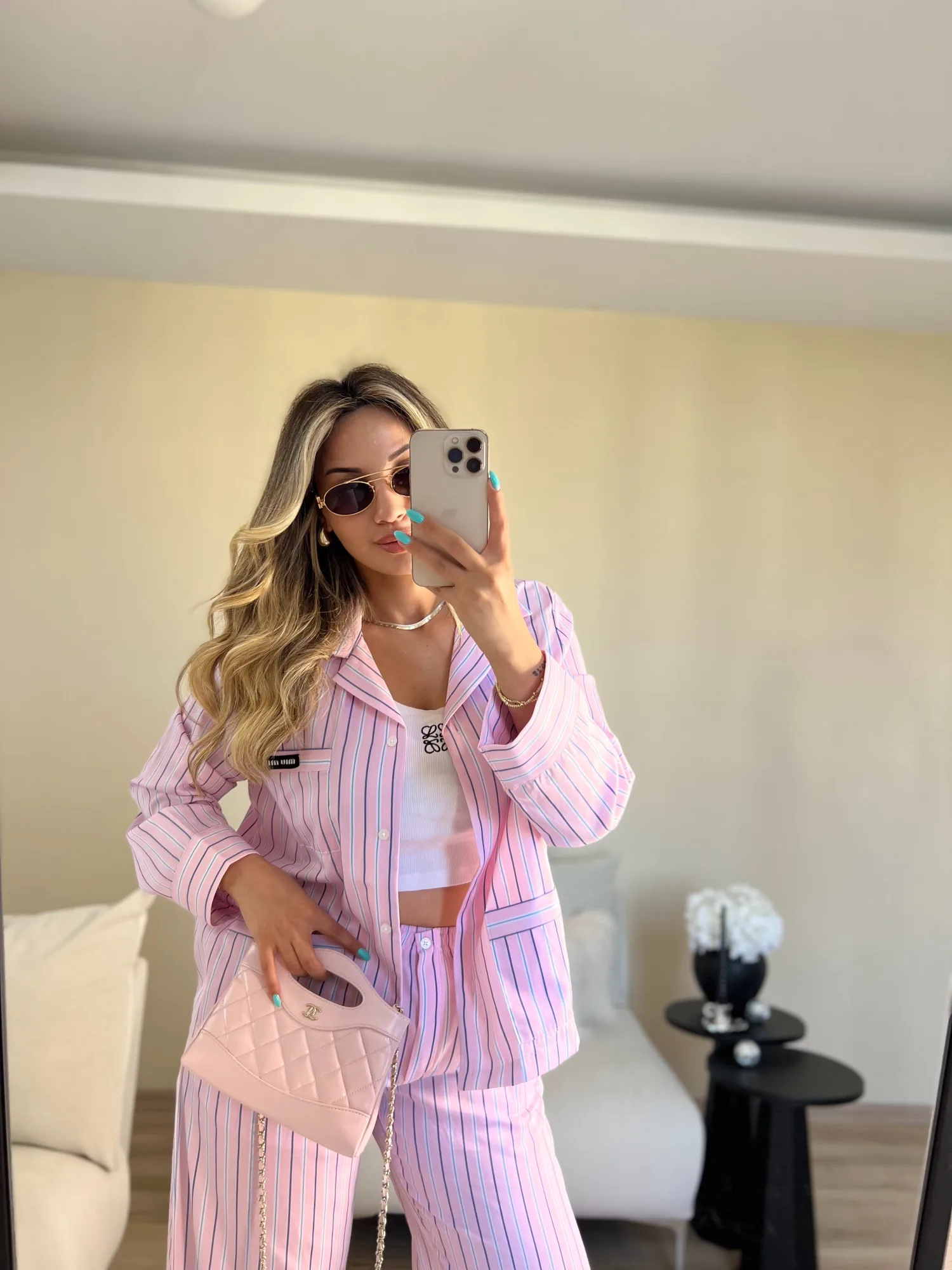 Pembe çizgili premium takım 2